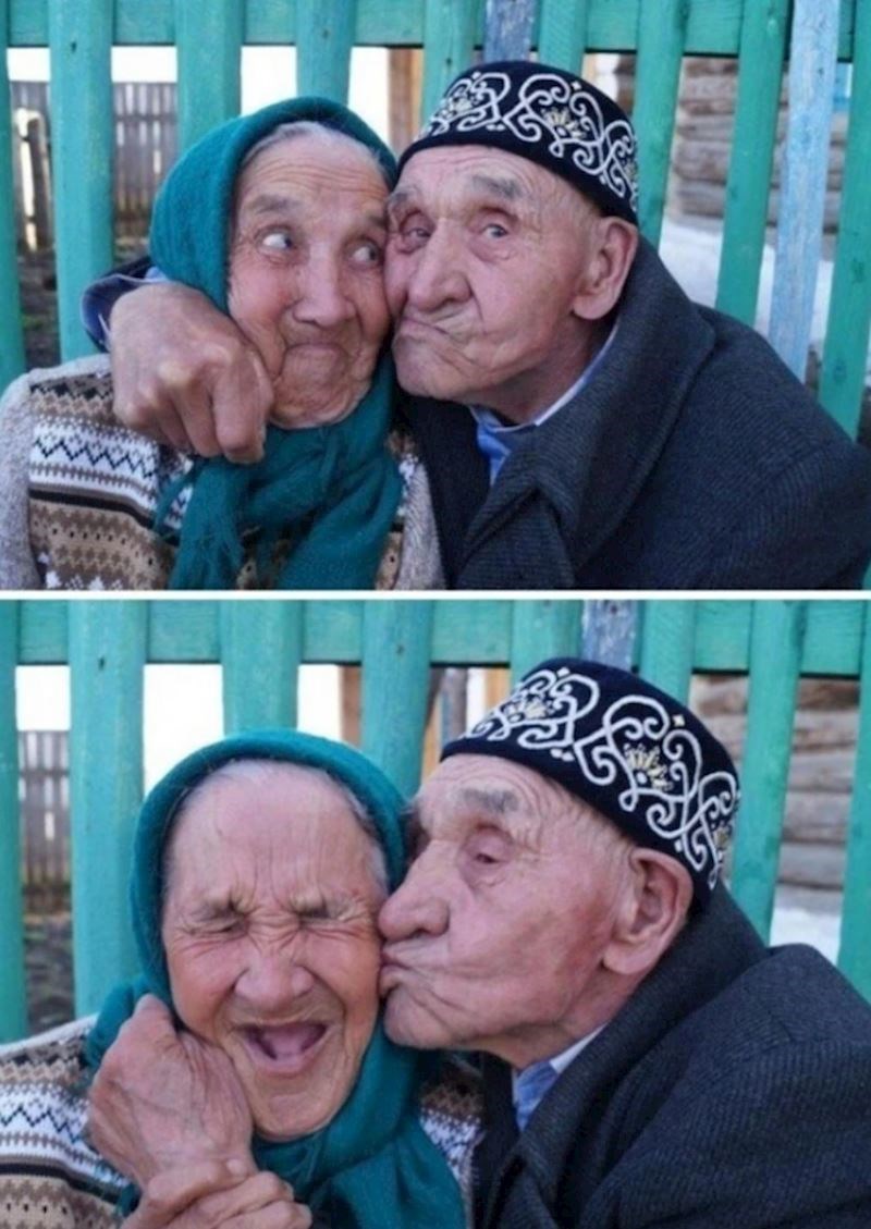 11. I zajedno rade šašave grimase 😆