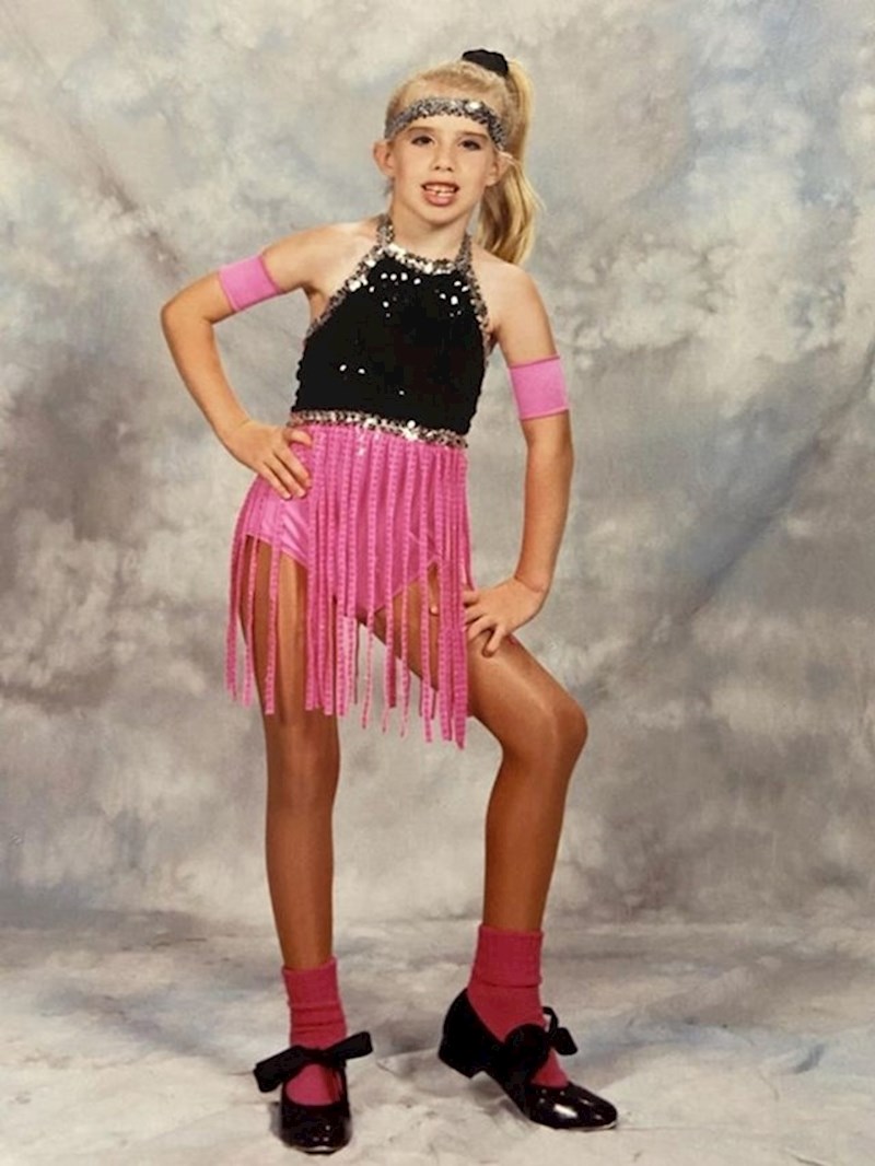 1. "Sa školske priredbe. Bila sam glavna faca!"