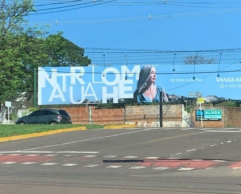 10. "Ponekad se pitam što je s ljudima koji ovo rade i gledaju li to što rade?"