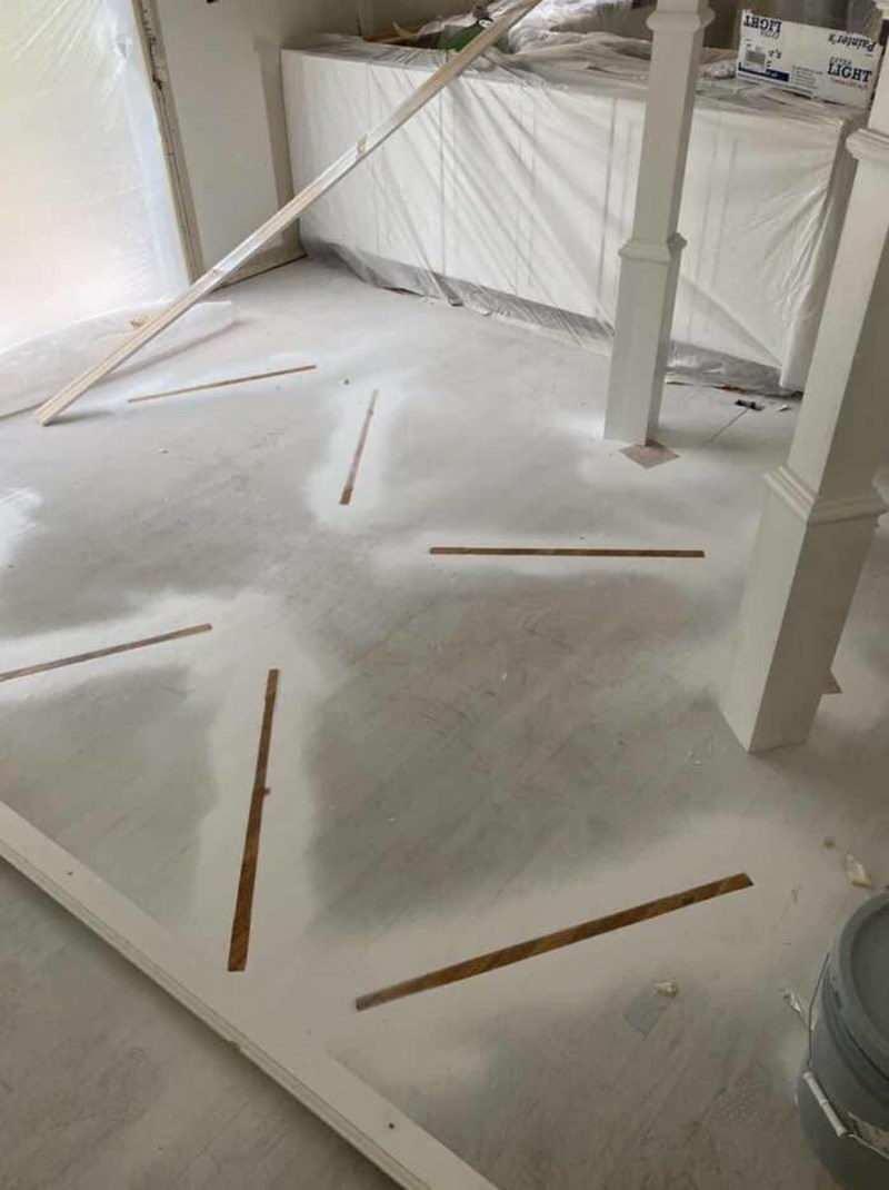 7. "Majstori su zaštitili sve osim poda..."