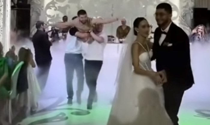 Snimka s jednog vjenčanja hit je na popularnoj stranici, pogledajte što su izveli tipovi u pozadini