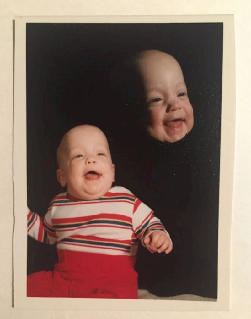 "Moj dečko mi je konačno odlučio pokazati svoje slike iz djetinjstva. Sad mi je jasno zašto je toliko odgađao"