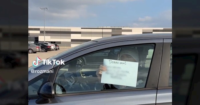 Ekipu na društvenim mrežama nasmijala poruka na prozoru auta, pogledajte čega se lik dosjetio