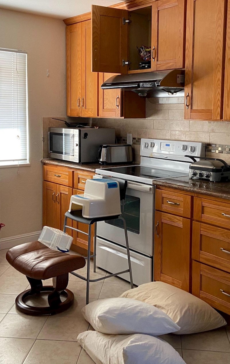 4. "Morate vidjeti što je moj sin smislio samo kako bi došao do slatkiša"