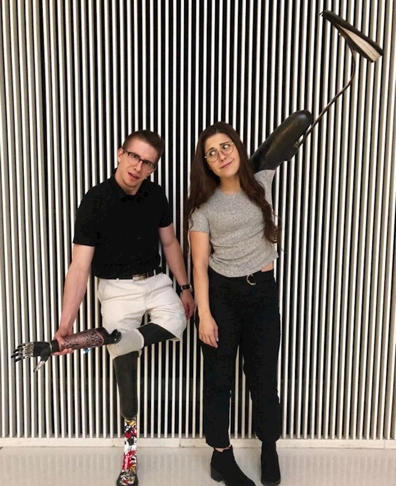 14. "Ne naiđete često na nekoga tko ima isti problem kao vi. Odlučili smo se našaliti sa situacijom i 'zamijeniti' udove"