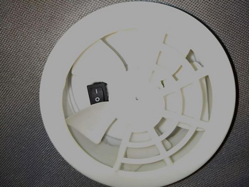 3. Paljenje i gašenje ovog ventilatora uvijek je igra