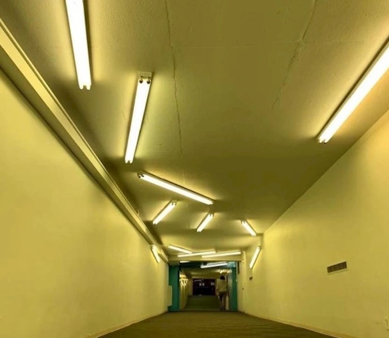 "Bole me oči od ovoga"