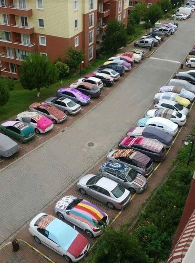 Izgled jednog susjedstva u Turskoj nakon što je izdano upozorenje za nevrijeme