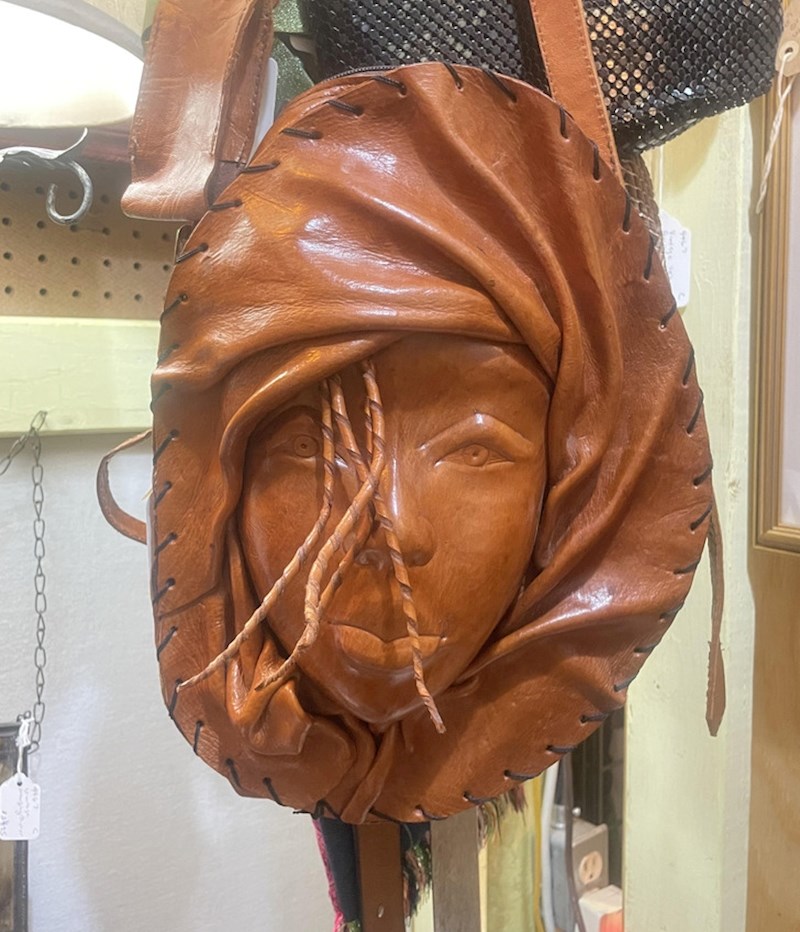 7. Dizajn ove torbe nije za svakoga