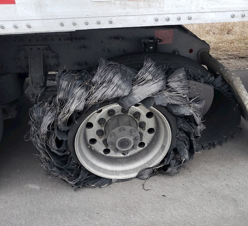 1. "Ono kad odvoziš stotine kilometara i onda ti se deset kilometara prije odredišta ovo dogodi"