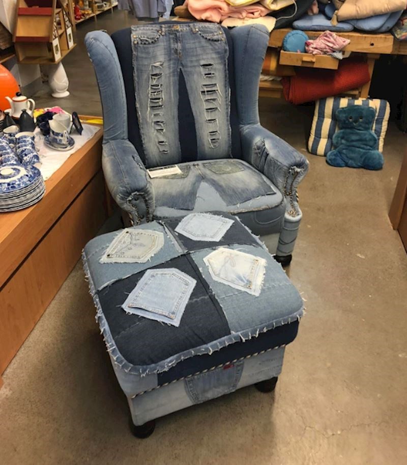 Ali ovaj naslon za leđa 😂