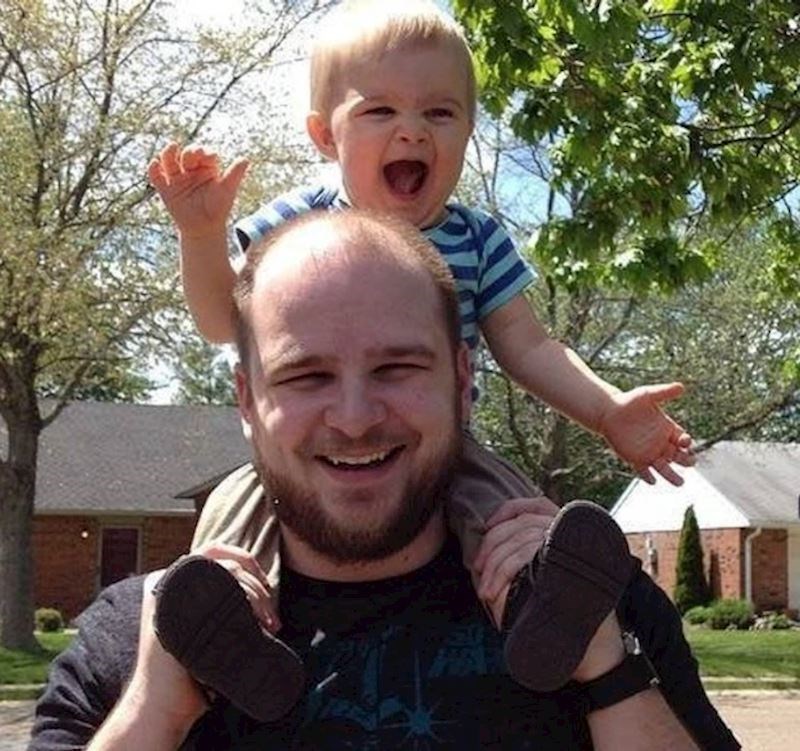 "Zamolio me da ga nosim na ramenima. Ako će se svaki put ovako smijati, uvijek ću ga nositi"