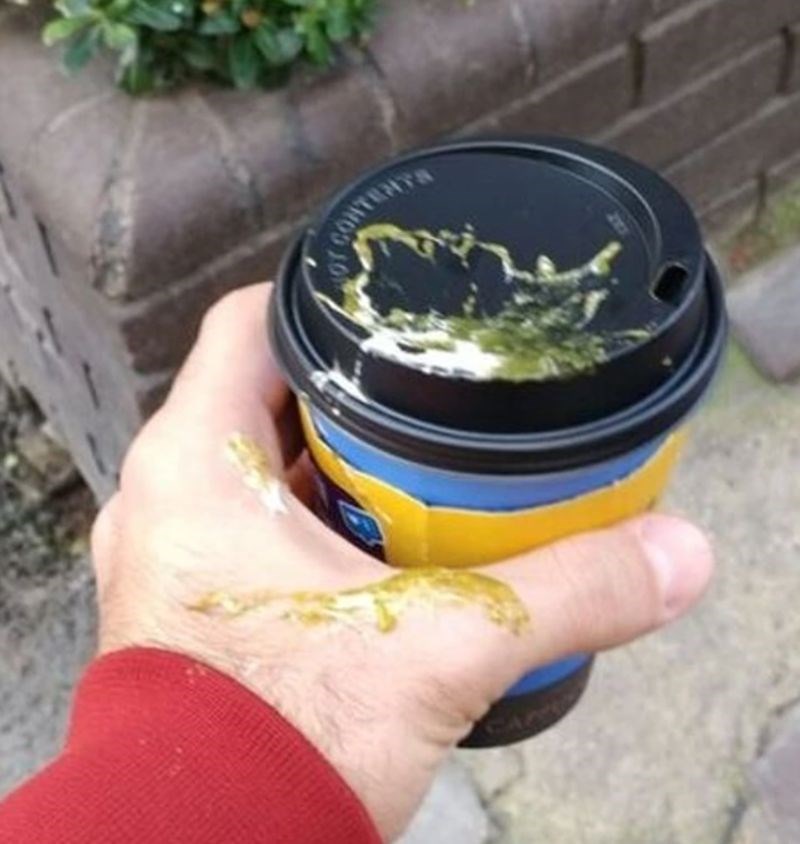 1. "Danas sam u kavi dobio nešto gratis."