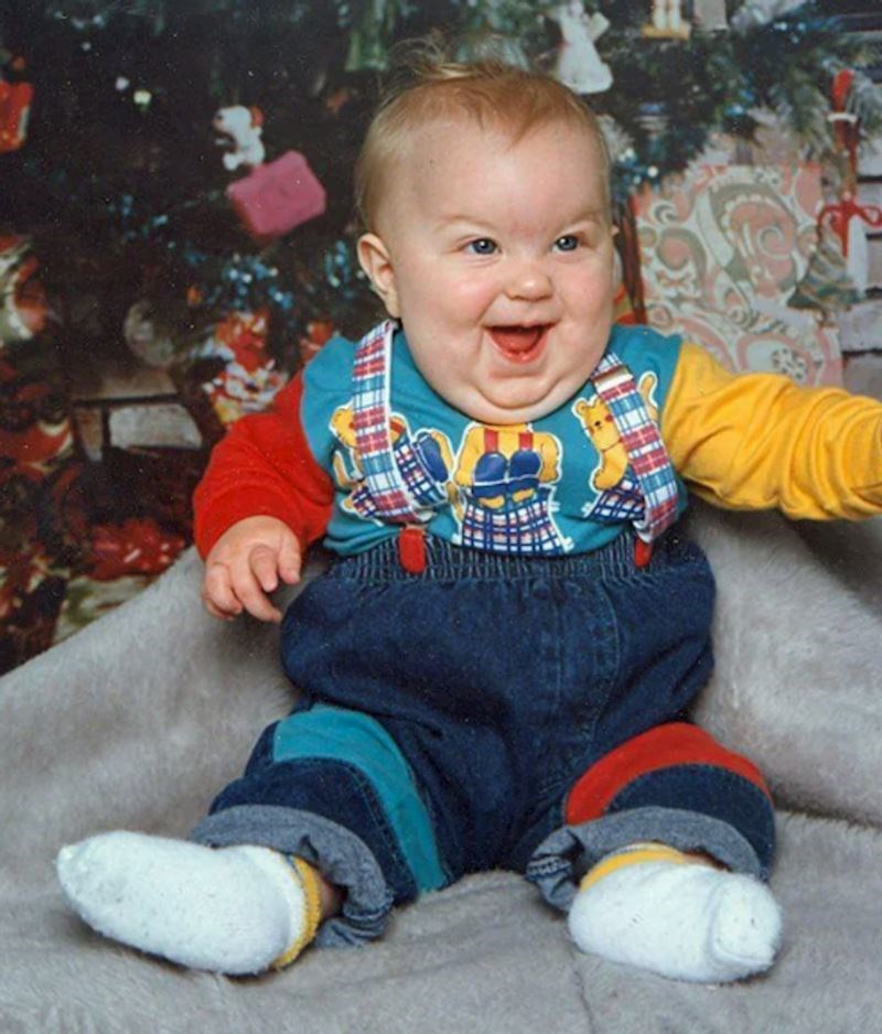 "Mrzim kad ljudi žele vidjeti moje slike dok sam bio beba. Ovo je jedina takva slika koju imam!"