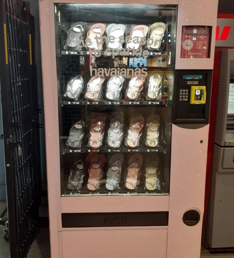 9. Automat s japankama?