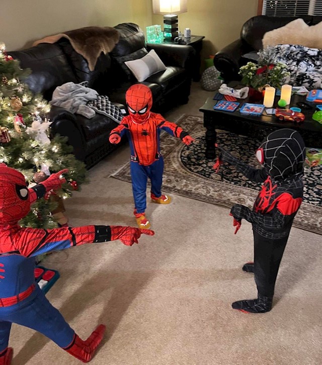 4. "Djeca su htjela da im svima napravim kostime Spidermana. Srećom pa postoje tri i svaki je mogao biti drugačiji"