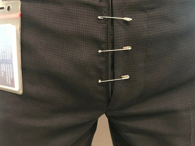 7. "Patentni zatvarač mi je puknuo u liftu dok sam išao na posao. Morao sam eksperimentirati."