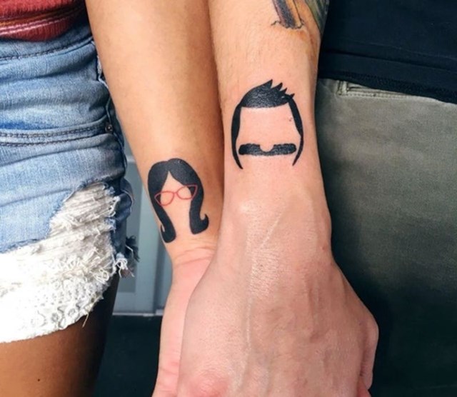 Ovaj par je dao napraviti ove preslatke tetovaže svoje bolje polovice!