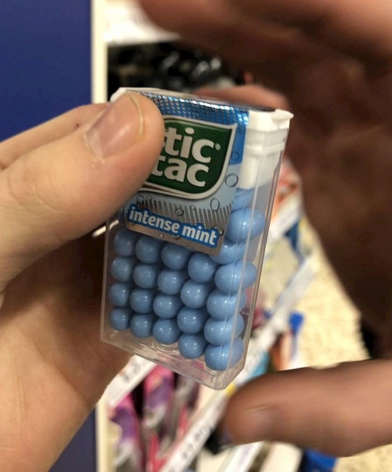 1. Savršeno poredani bomboni u kutijici