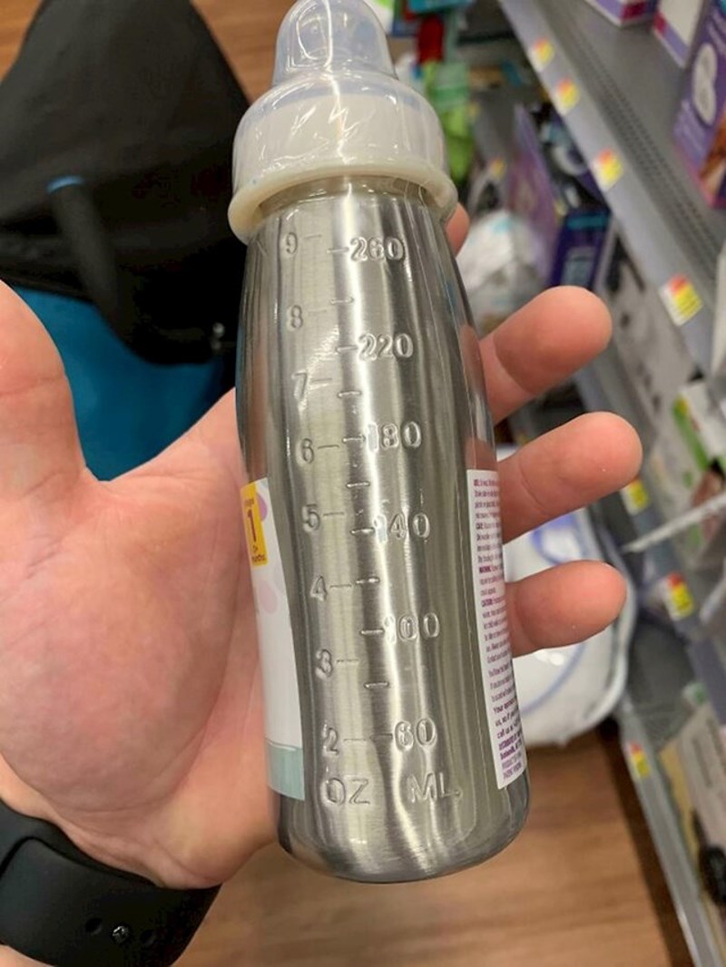 Kako da ljudi vide koliko ima tekućine kad bočica nije prozirna?