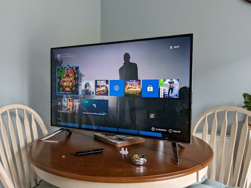 10. Da, i to je moguće. Netko je bacio ispravan televizor