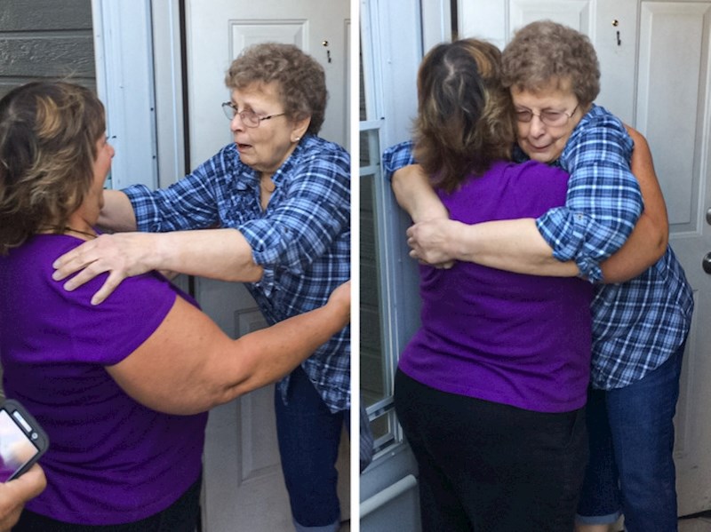 5. "Ovo je bio trenutak kad su se ove sestre prvi put vidjele"