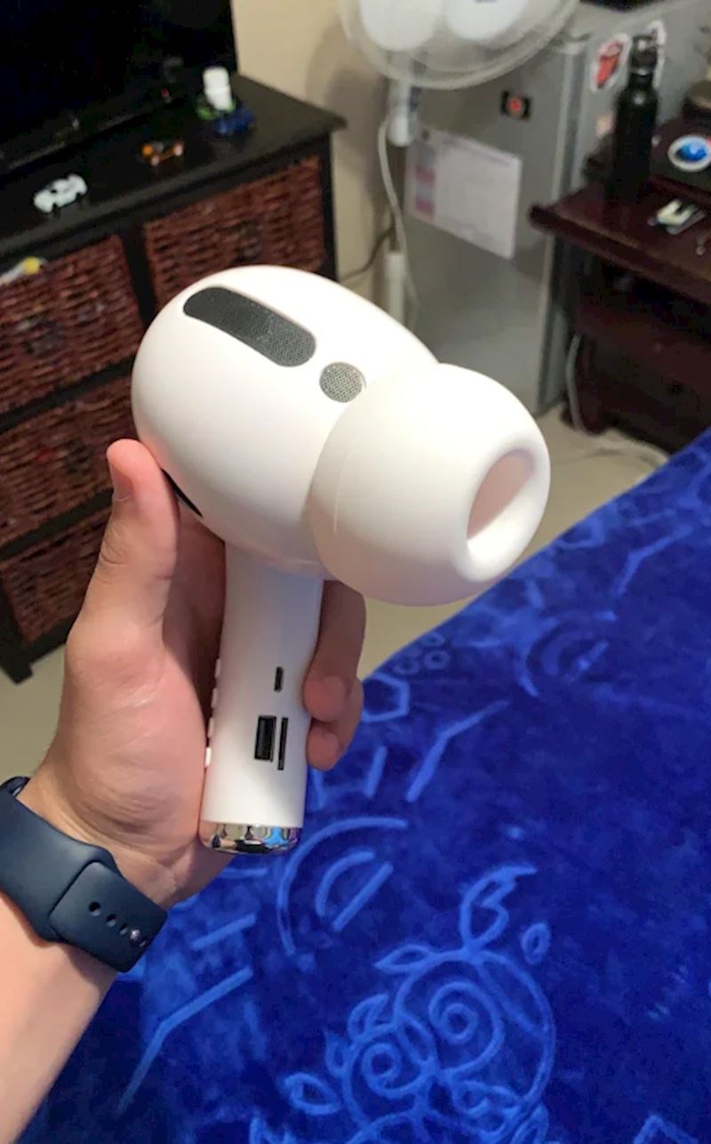 8. "Naručio sam nove slušalice..."