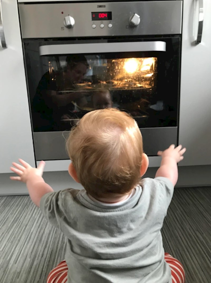 "Čeka svoje prve kolačiće!"