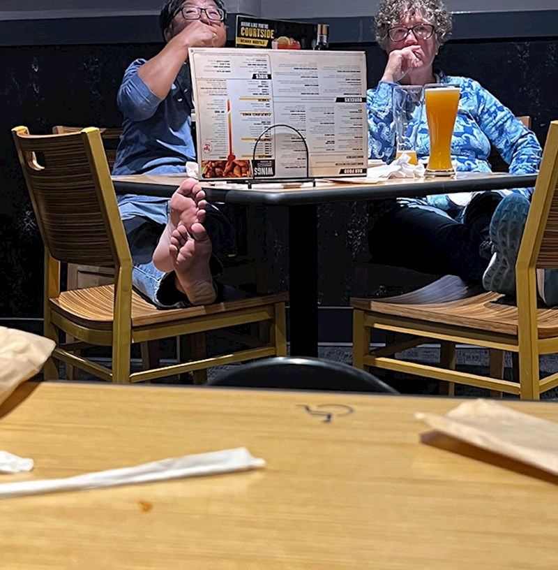 5. "Baš su se lijepo raskomotili"