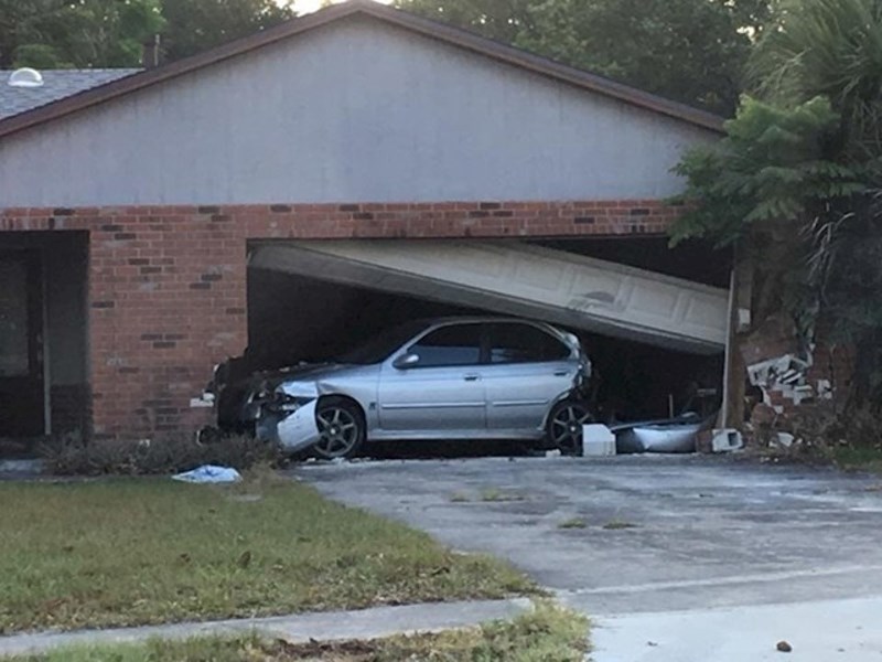 Nije baš najbolje parkirala auto...
