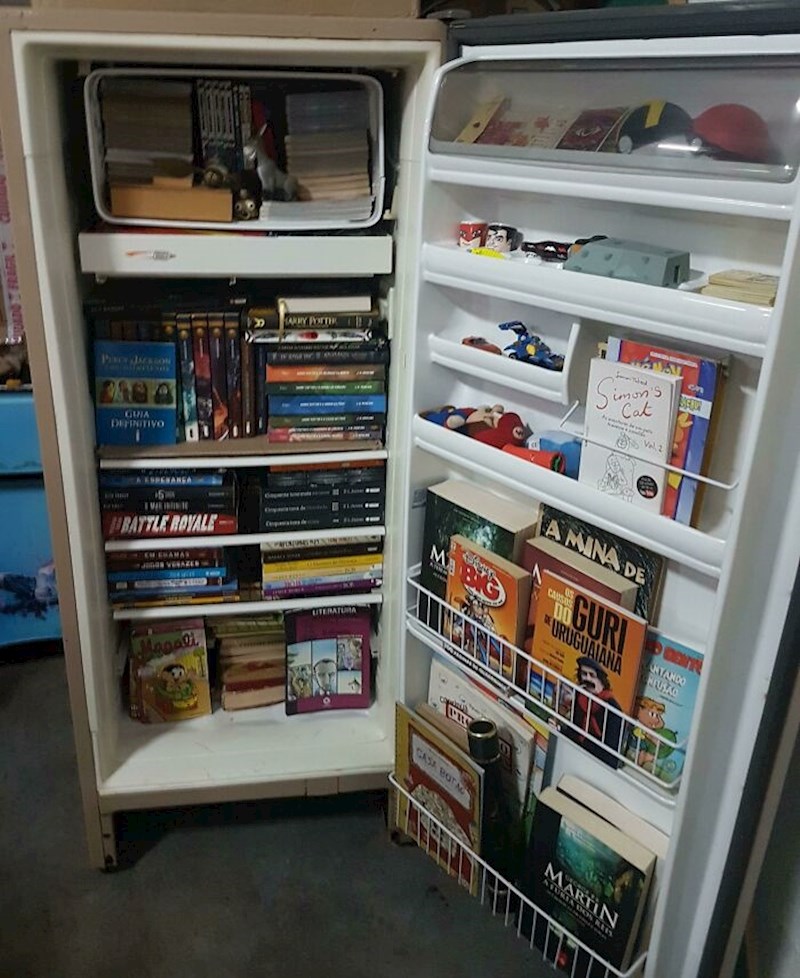 8. Ono kad više nemaš mjesta na polici pa i hladnjak posluži