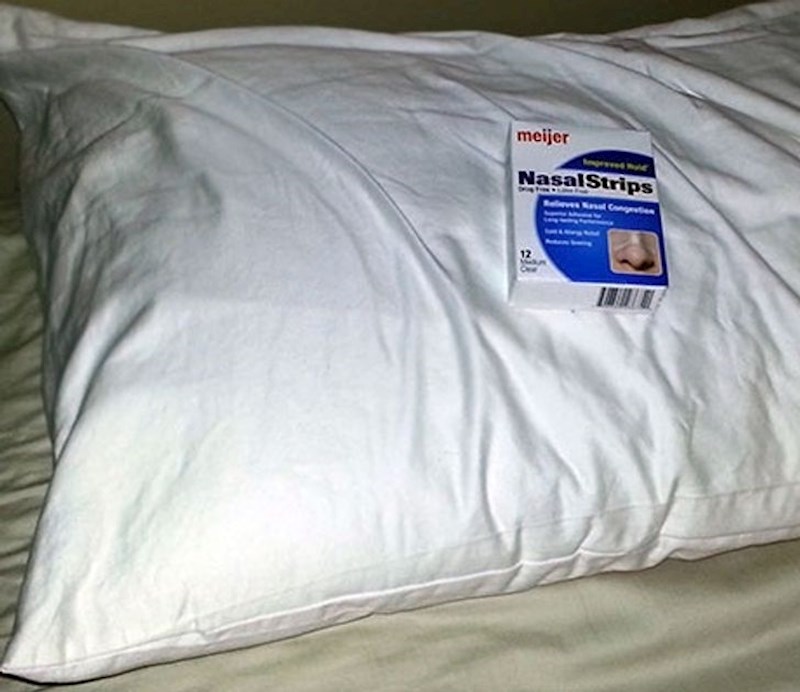 4. "Napisao mi je u poruci da mi je na krevetu ostavio poklon. Ovo je taj "poklon" na koji je mislio..."