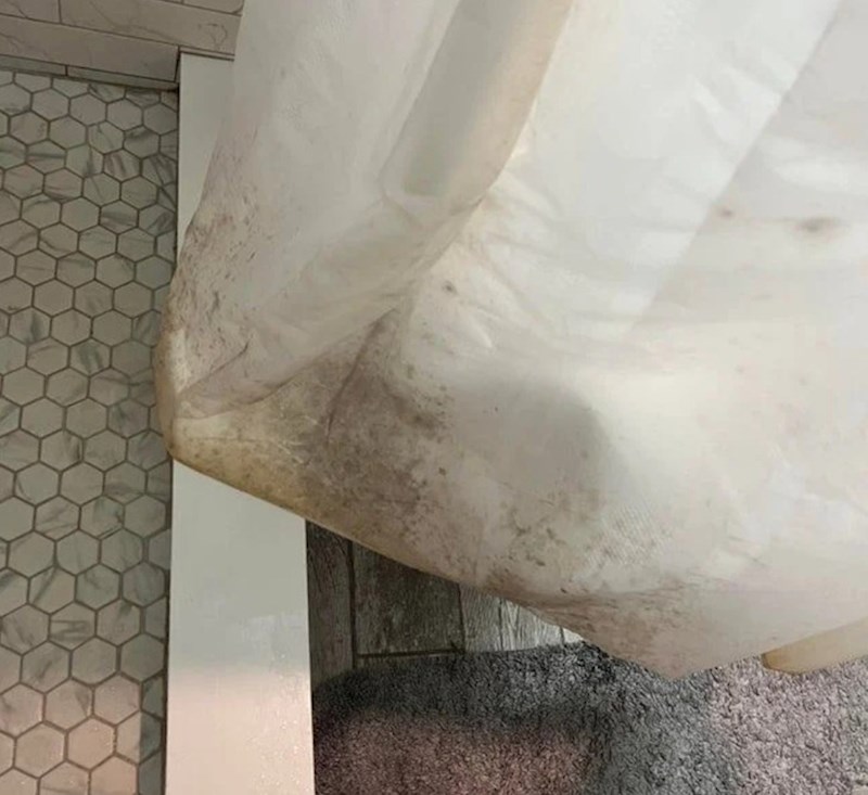 12. Uh, muka nam je od ovoga