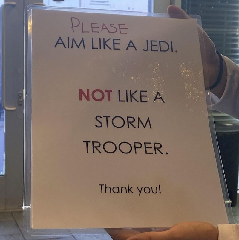 "Zamolili su me da osmislim natpis za muški wc, ovo je najbolje čega sam se sjetio"