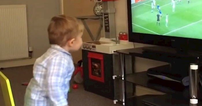 Urnebesna reakcija dječaka na gol omiljenog nogometnog kluba je viralni hit, ovo morate pogledati