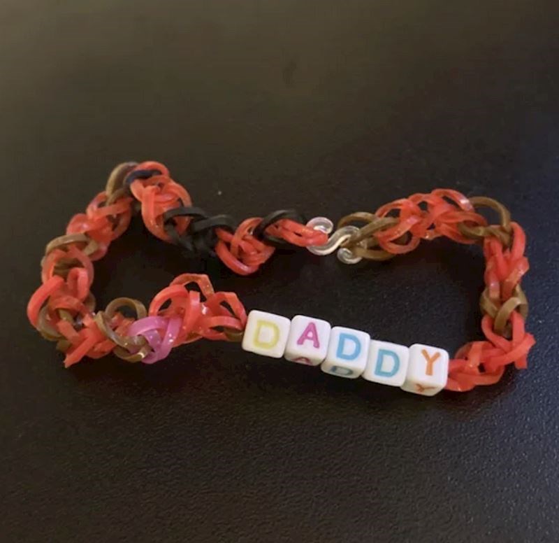 14. "Kćer me pitala koja mi je omiljena boja, a onda se ubrzo vratila s ovim. Nisam se mogao prestati smiješiti"