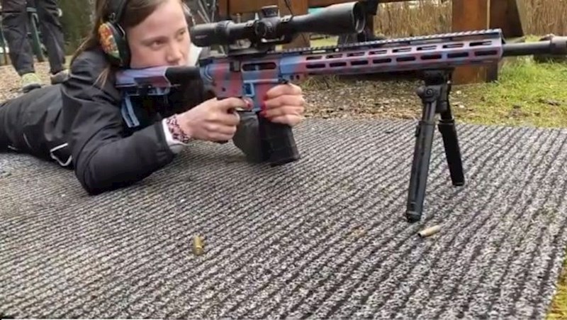 13. "Imam 31 godinu, ali me svi uspoređuju s Gretom Thunberg"