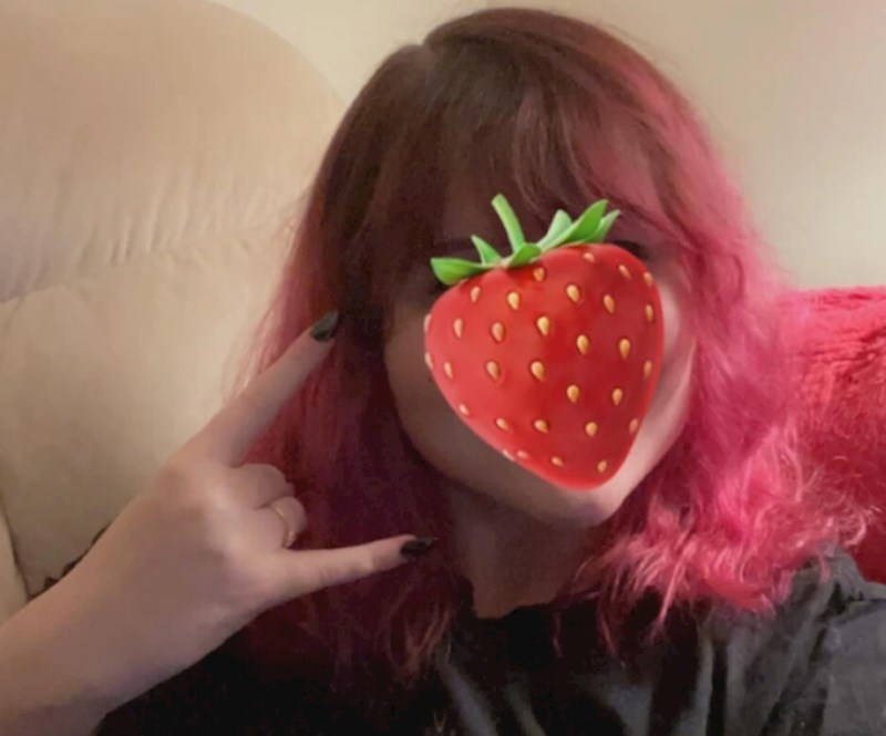 "Htjela sam biti crvena, a završila sam ružičasta. Ali tko zna, možda zavolim ovu boju s vremenom."