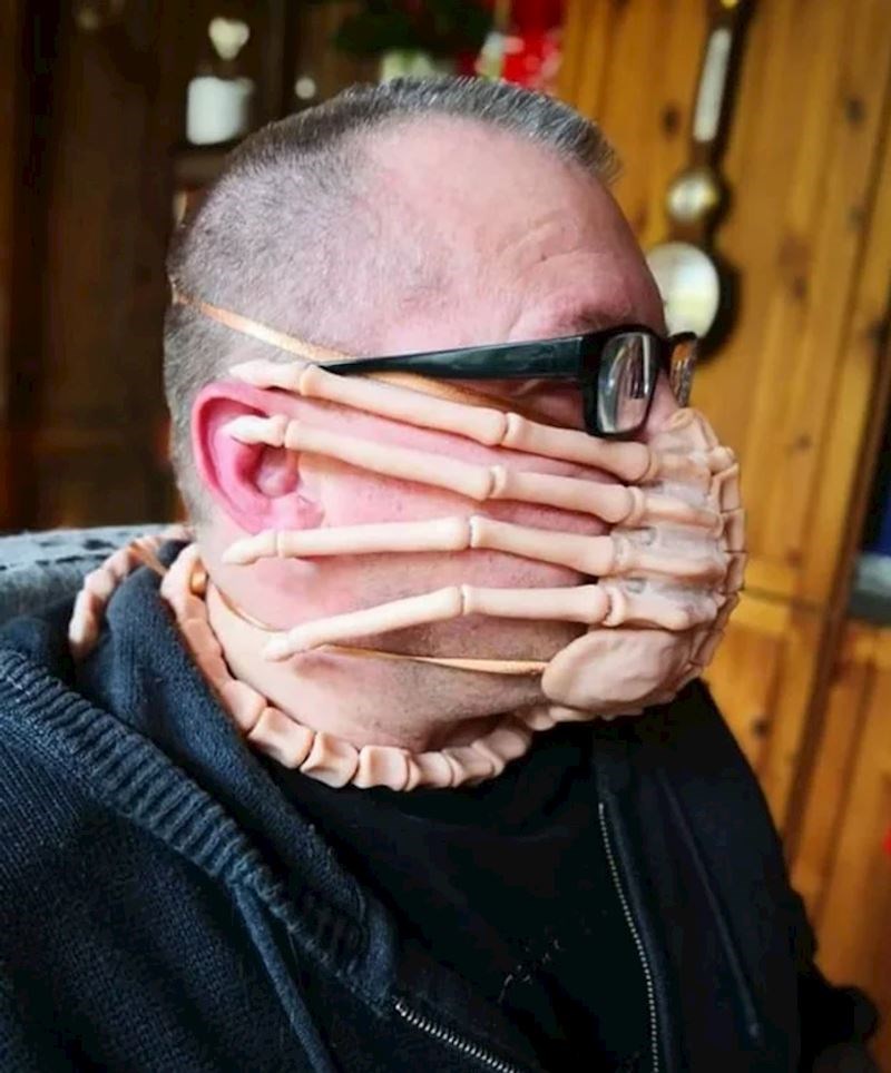 16. "Mislio sam da će izgledati fora, ali zapravo izgleda kao da me napada izvanzemaljac"