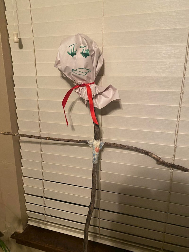 15. "Odlučio je napraviti lutku koja ga podsjeća na mene. Prasnula sam od smijeha kad sam vidjela što je sastavio"