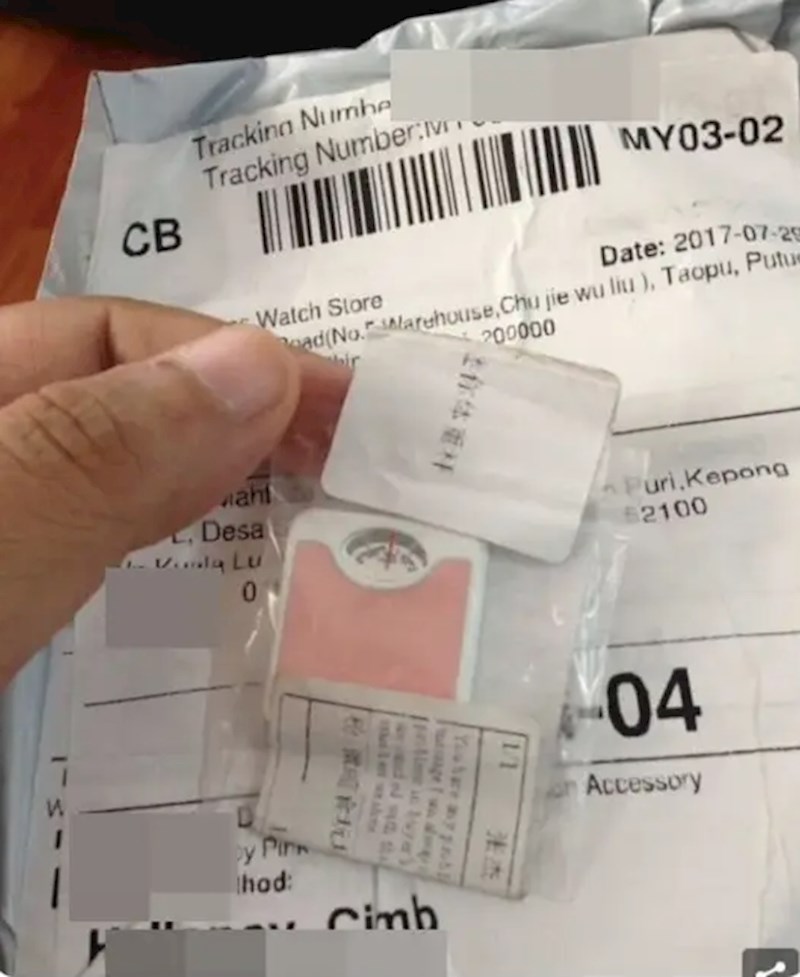 15. "Naivno sam naručila vagu preko Amazona."