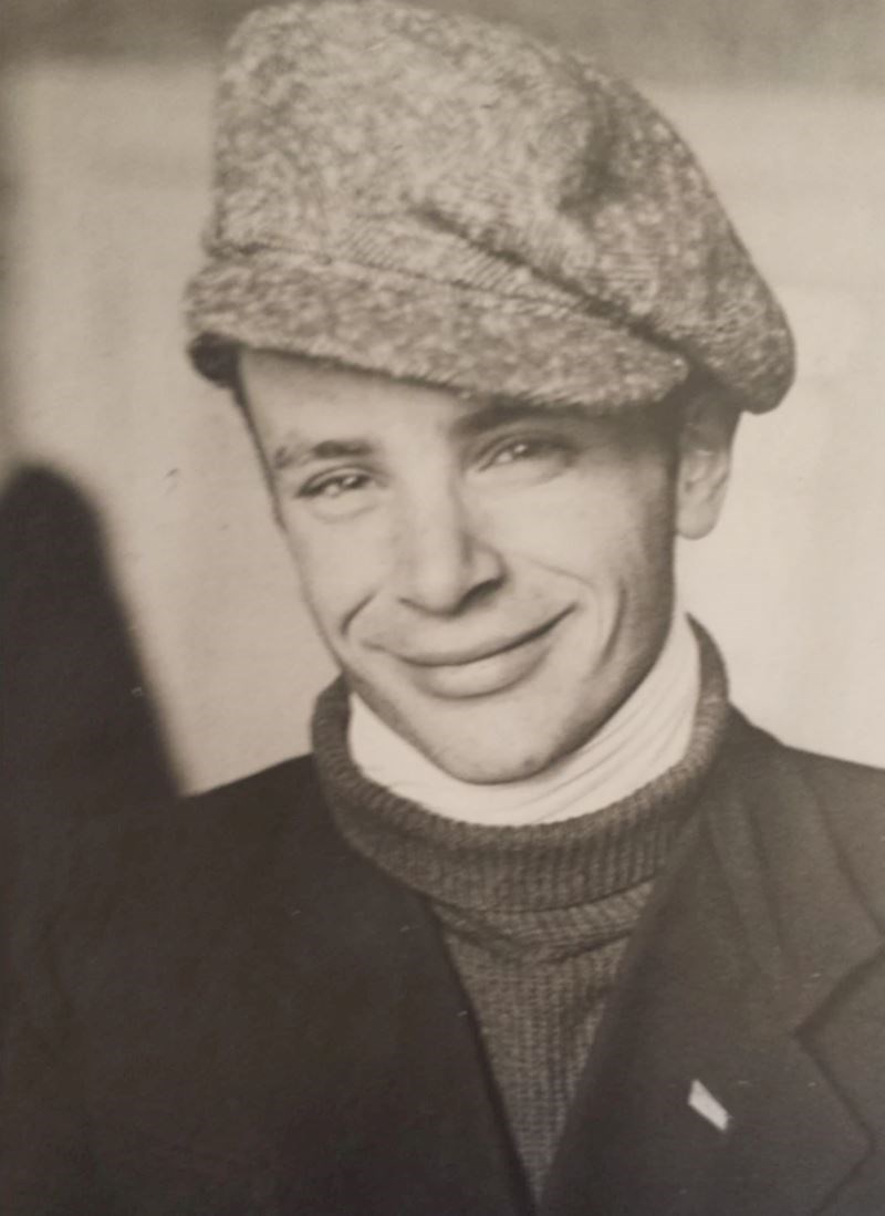 "Moj djed kad je bio mlad."