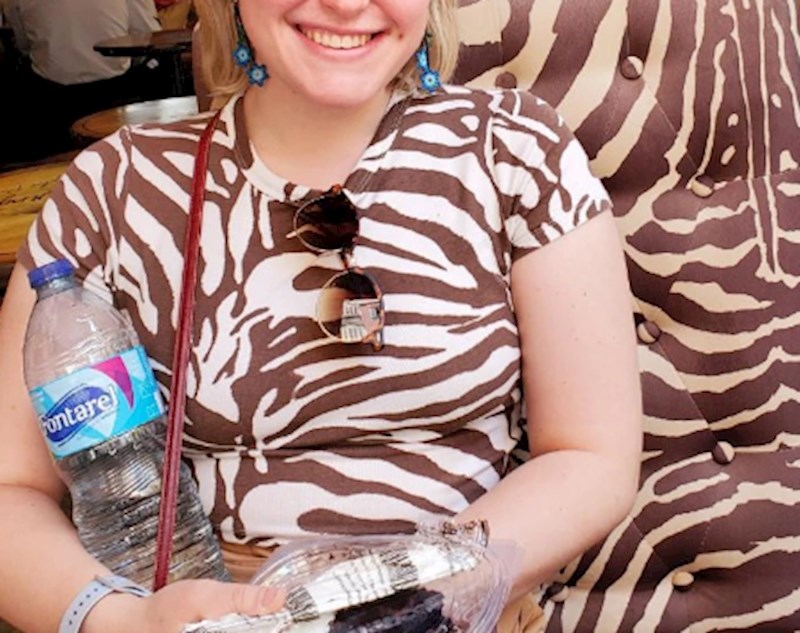 9. "Moja djevojka ima isti uzorak na majci poput onoga u restoranu u kojem smo jeli."