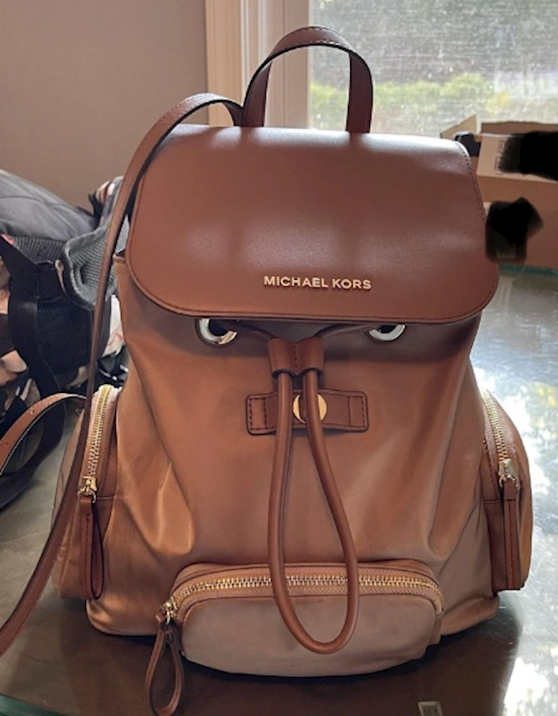 3. "Ovaj ruksak kao da je ljut"