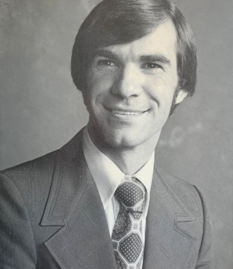 "Ni sama ne vjerujem, ali je moj tata na ovoj slici imao samo 17 godina"