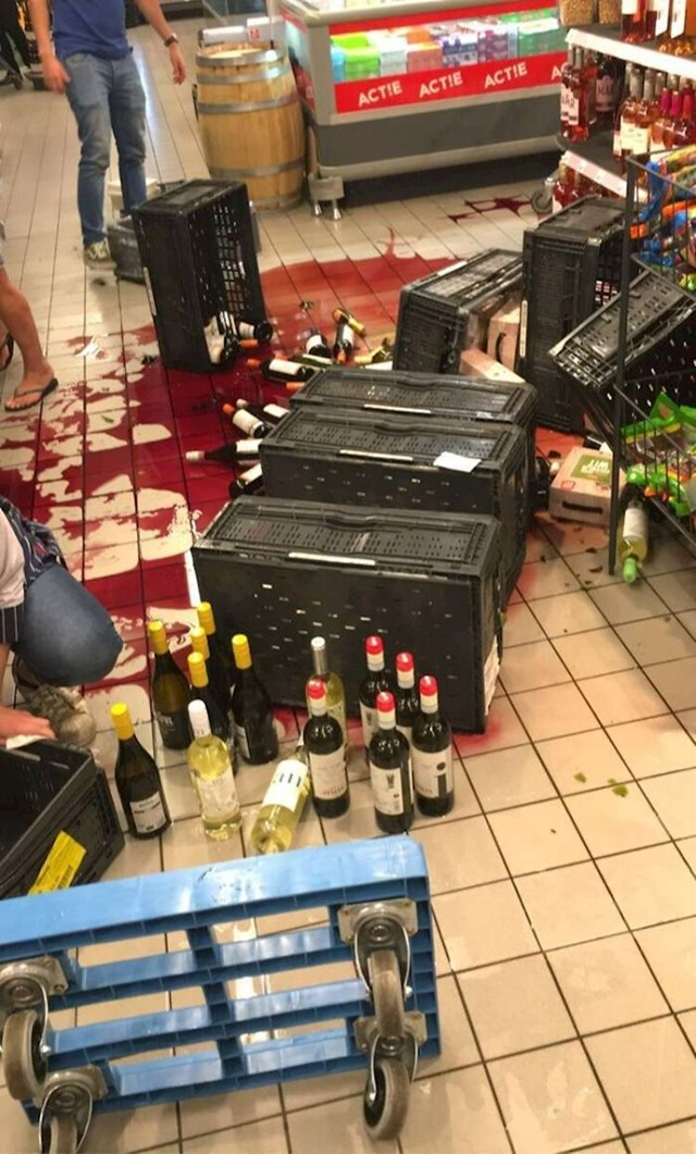 1. "Kolegica je vozila boce s vinom i gotovo sve se razbilo"