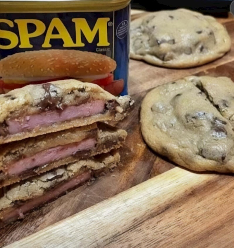 8. Ma tko ne bi htio jesti salamu u keksima?