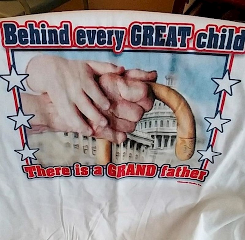 Opustite se, ovo je samo štap za hodanje.