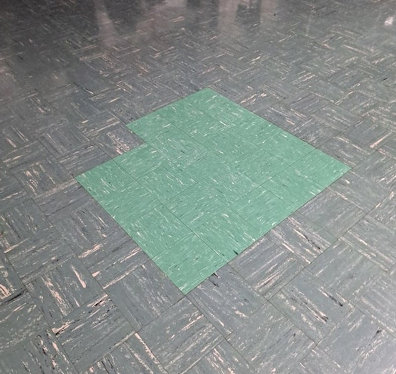 14. Čini se da im je ponestalo materijala pa su se pokušali snaći