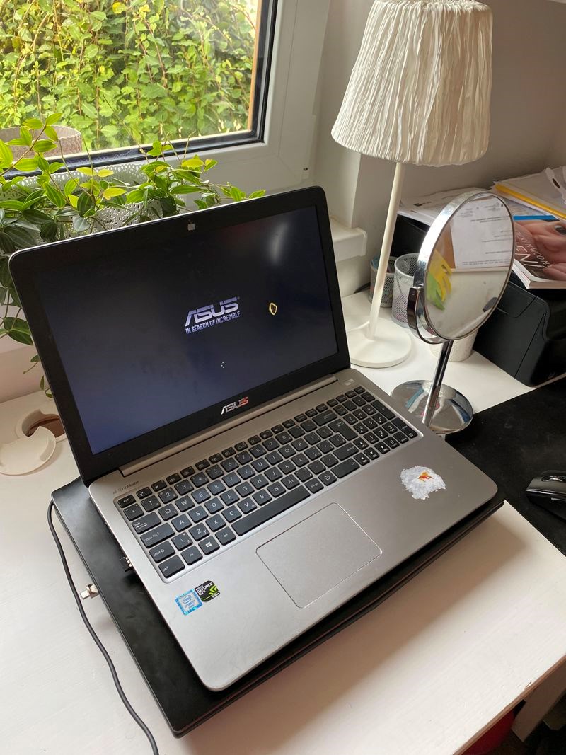 "Nikad nemojte stavljati ogledalo blizu prozora i nekih uređaja. Ja sam saznala na teži način."